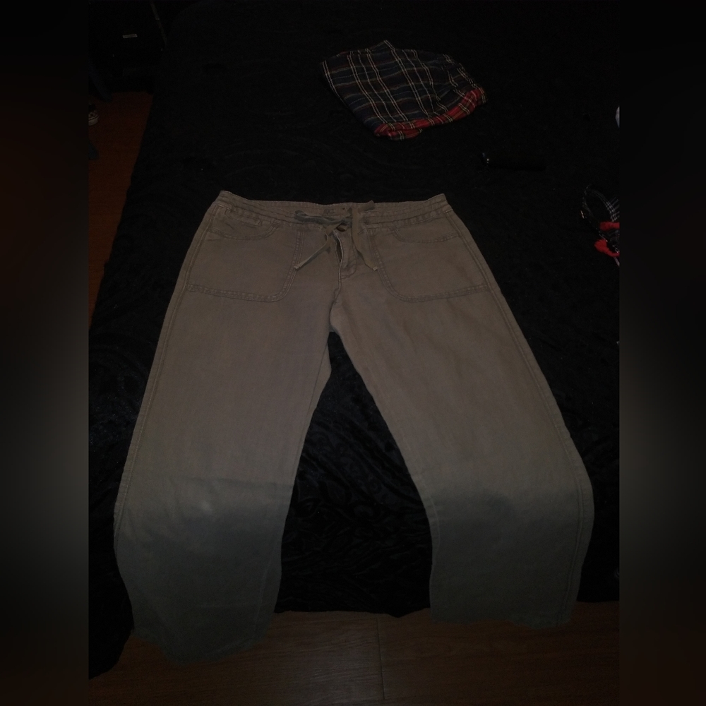 American Eagle vintage green bell bottoms